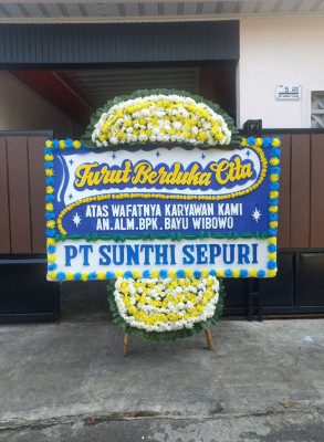 Papan Bunga Duka di Dendengan Dalam